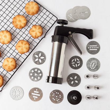 Stainless Steel Cookie, Biscuit, and Cake Decorating Set